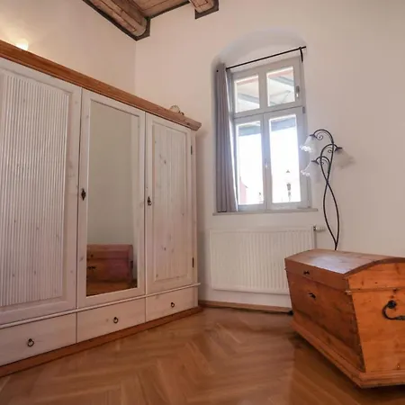 Am Markt 16, Bandusch-szemak * Pirna