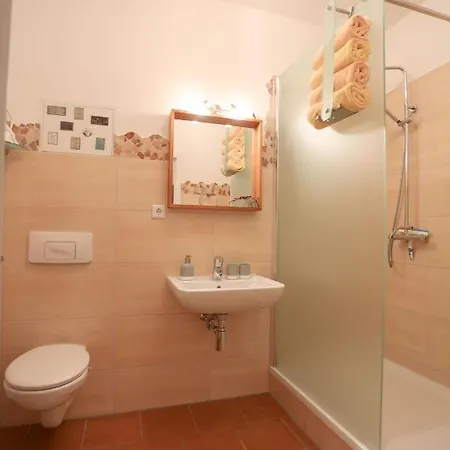 Apartment Apartment-vermietung Bandusch-szemak *